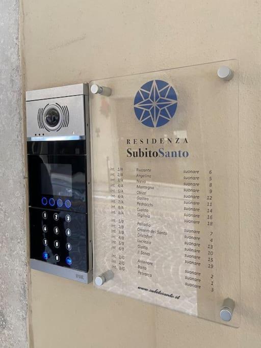 Residenza Subitosanto "Gigliola" 9A - Bilocale Con Terrazzo Esclusivo Cupola Basilica Di Sant'Antonio- Διαμέρισμα Πάδοβα Εξωτερικό φωτογραφία